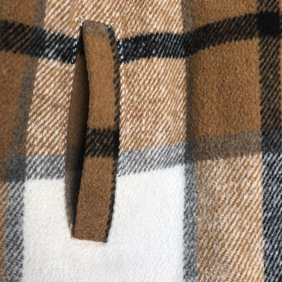 Plaid Shacket - Picture 5 of 6